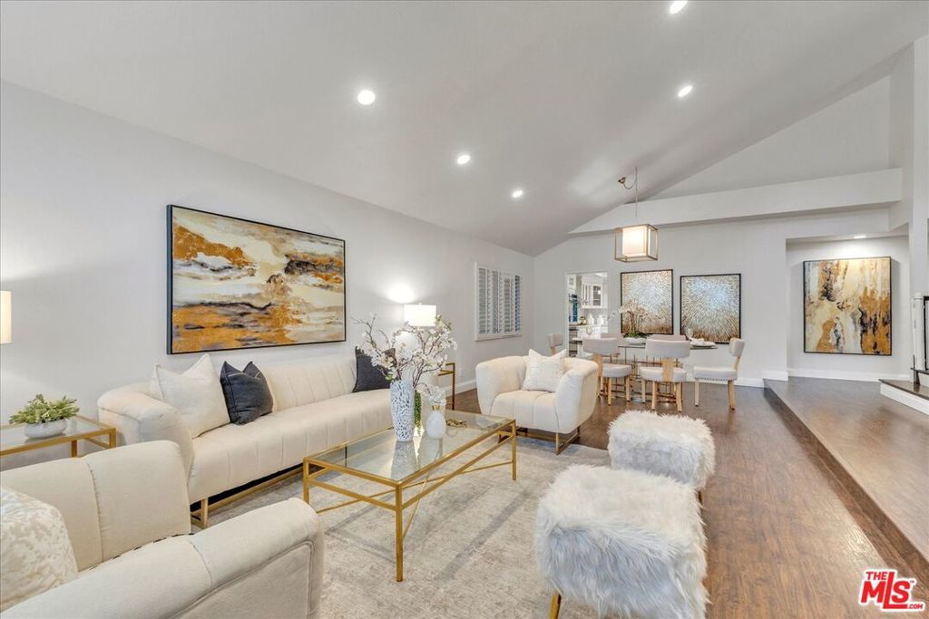 Photo of Listing #26635101