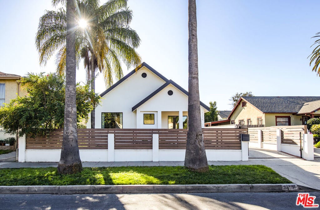 Photo of Listing #26634985