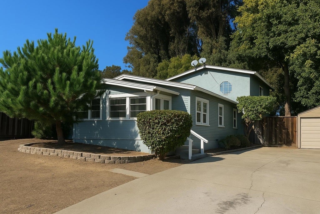 Photo of Listing #41120389