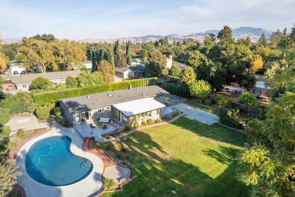 Photo of Listing #41120427