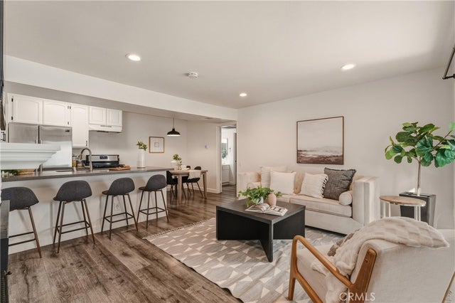 2863 S Fairview Unit A, Santa Ana