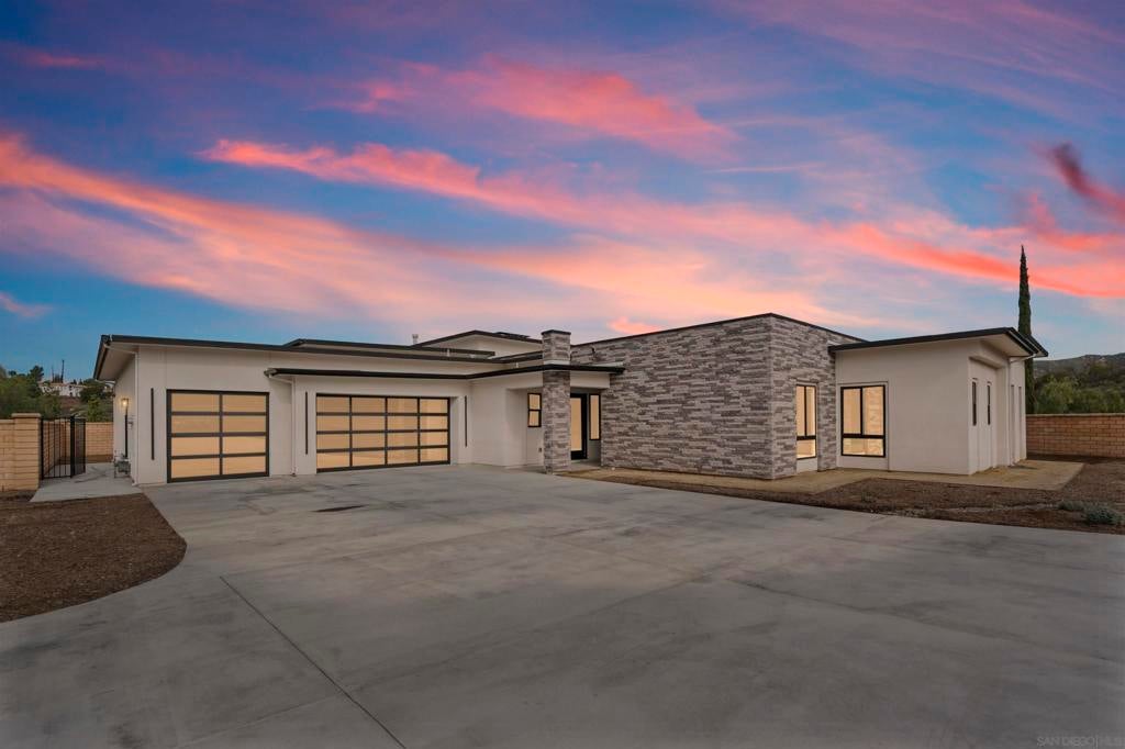 Photo of Listing #2600653SD