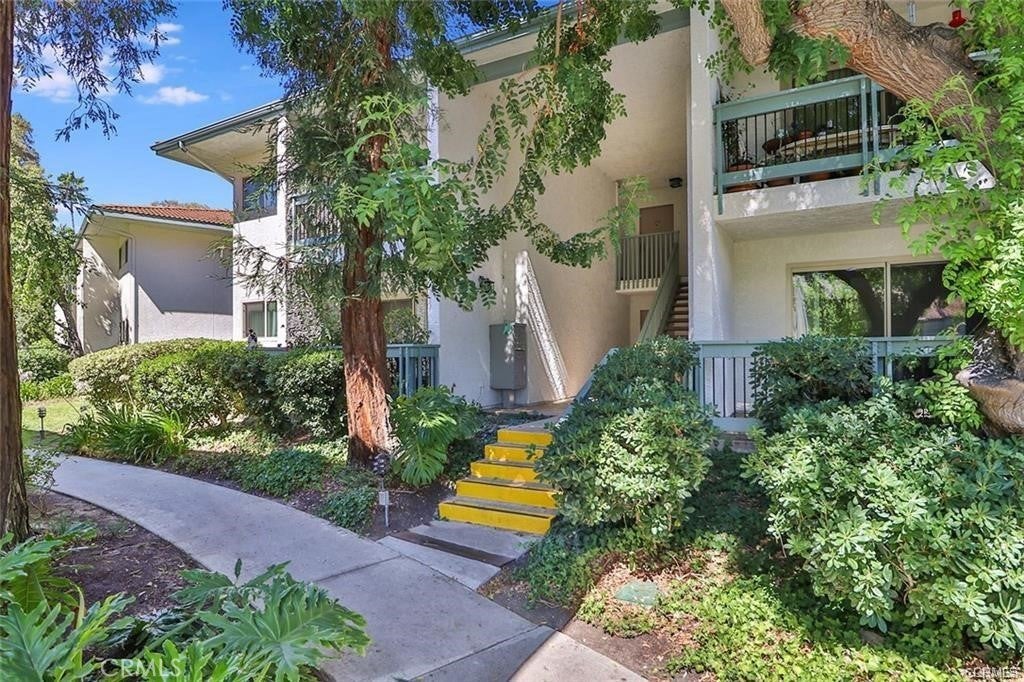 4648 Park Granada 170, Calabasas