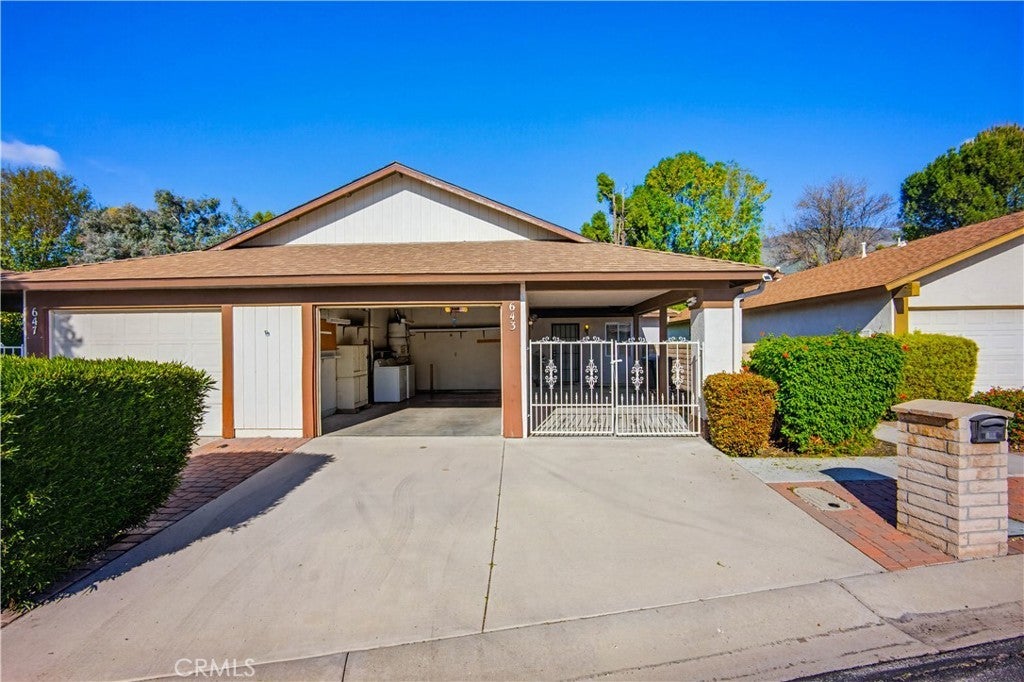 643 Villa Chaparral, San Jacinto