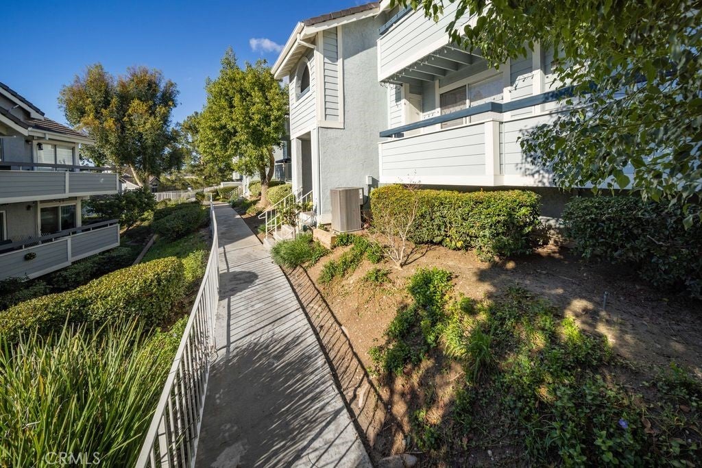 Photo of Listing #SR26005294