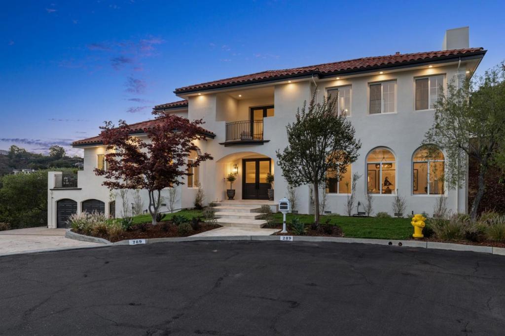 Photo of Listing #ML82030680