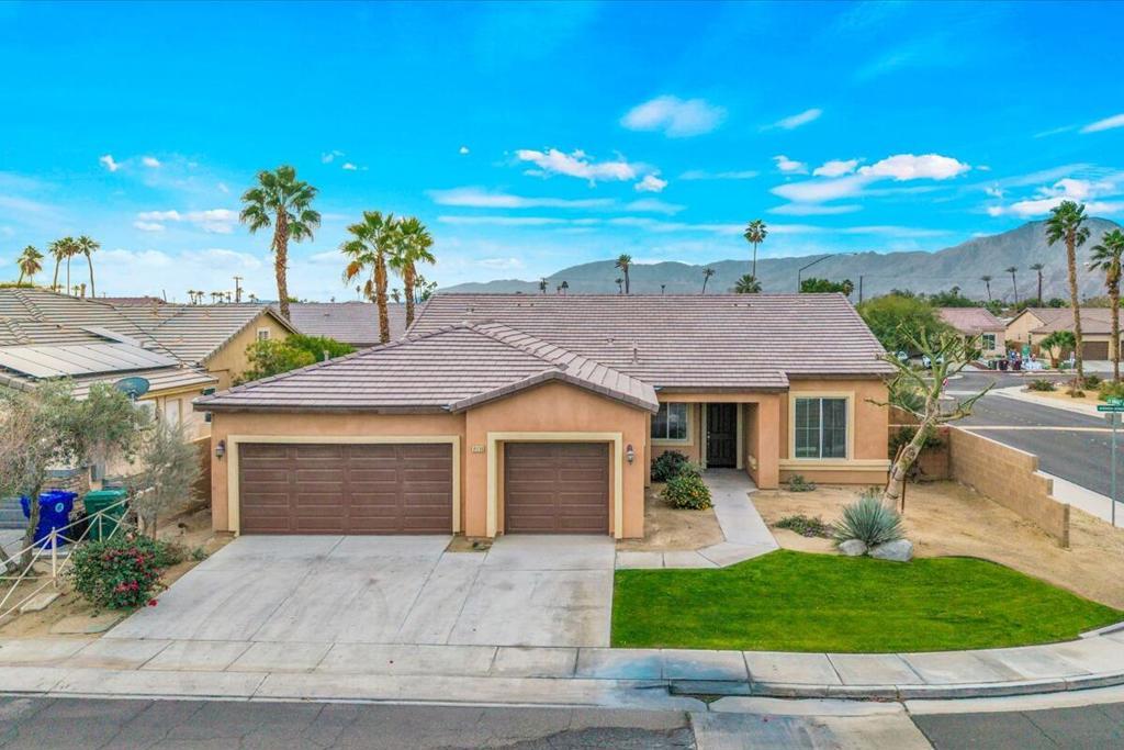 81259 Avenida Gonzalez, Indio
