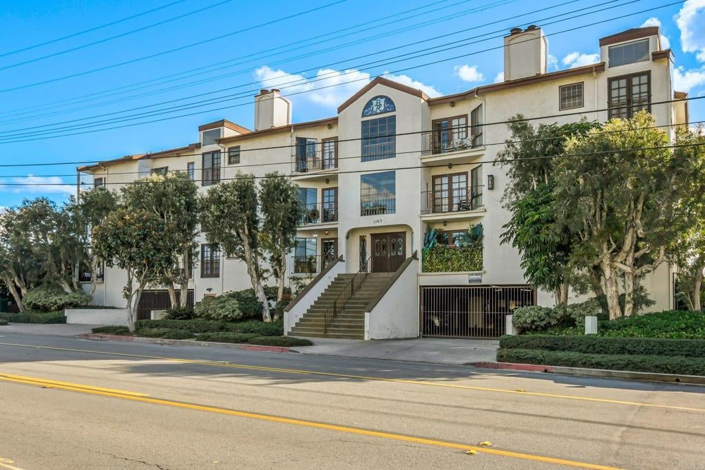 Photo of Listing #PTP2600252