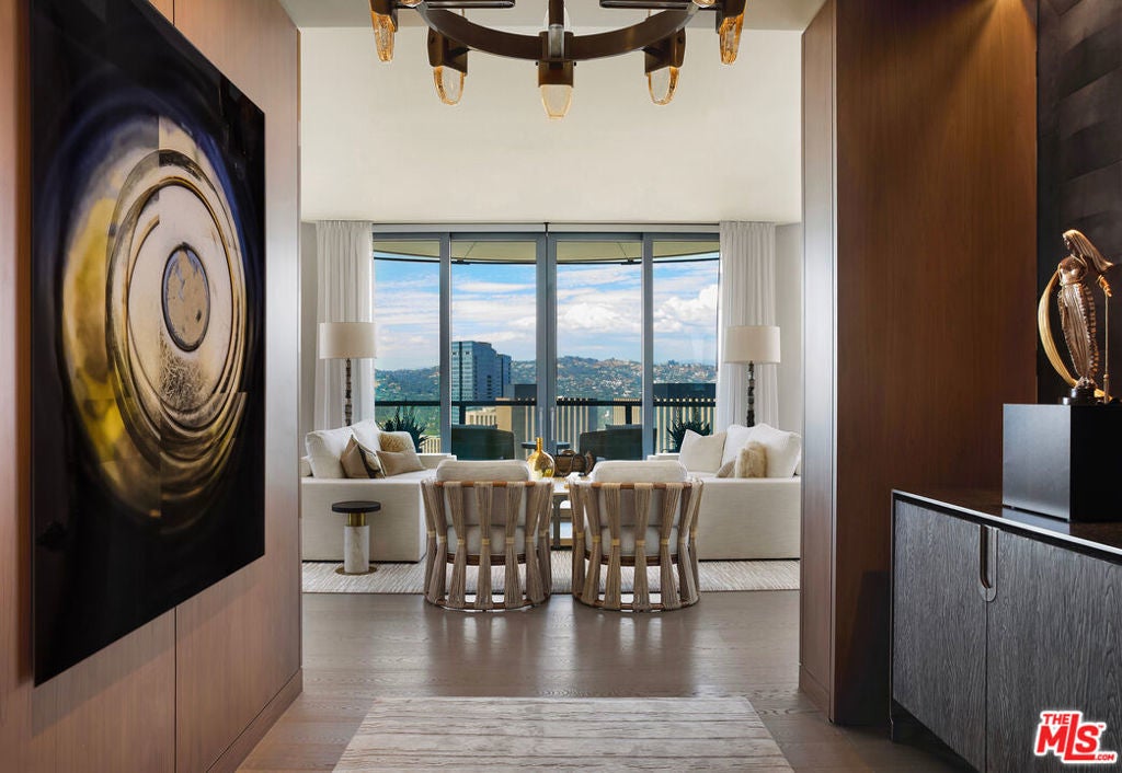 Photo of Listing #26634681