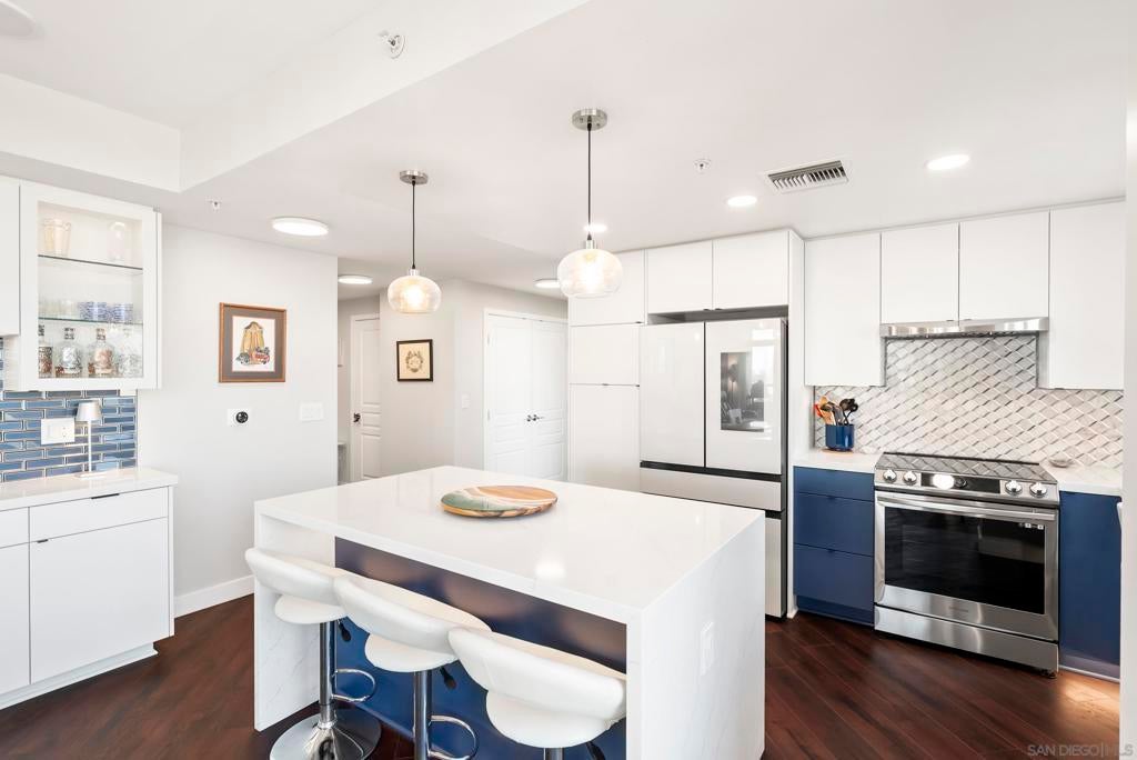 Photo of Listing #2600700SD