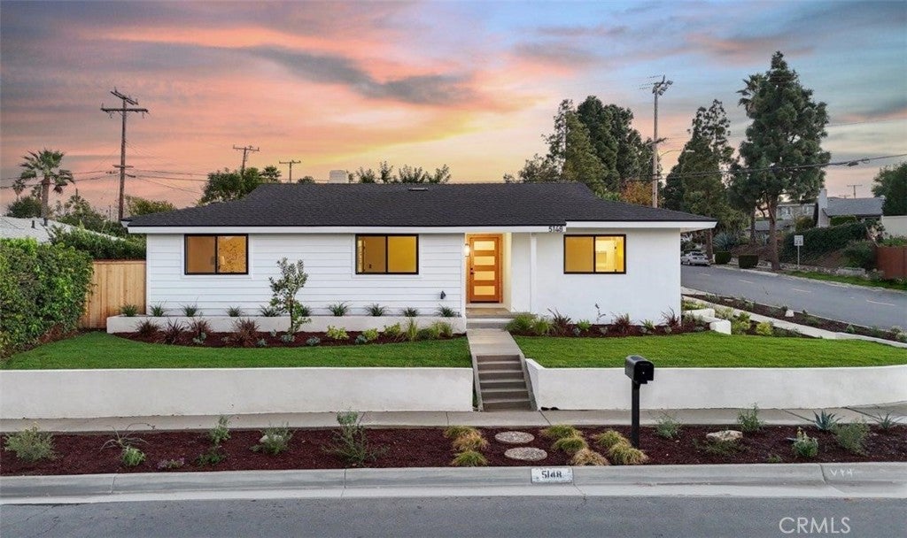 Photo of Listing #PV26005725