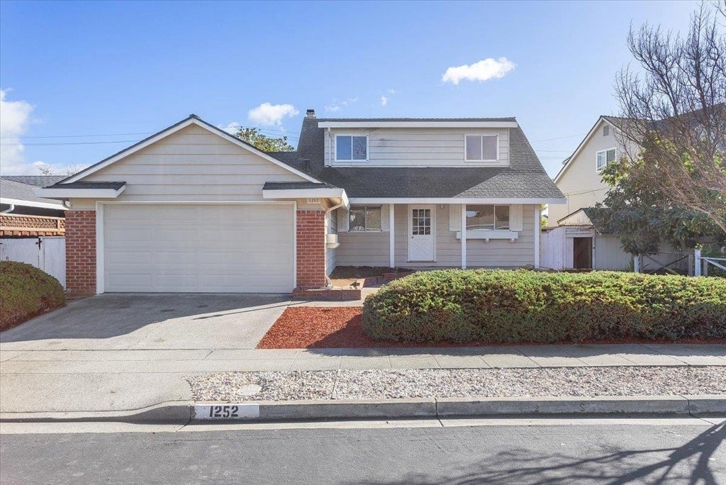 Photo of Listing #41120503