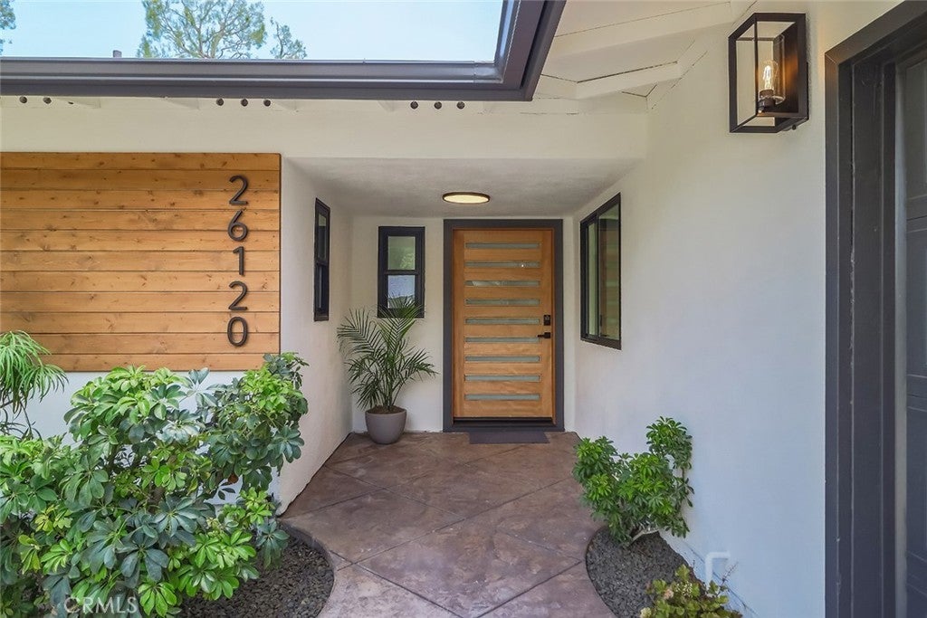 Photo of Listing #SR26004380