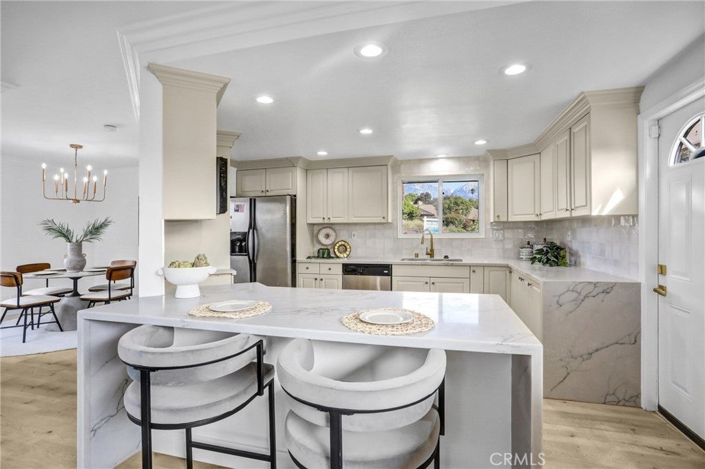 Photo of Listing #OC26005706