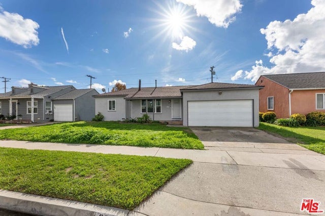 2650 E 220th Street, Carson