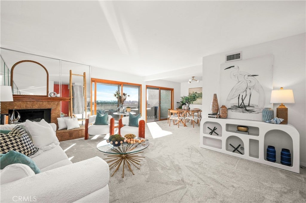 2503 21st Street 205, Signal Hill