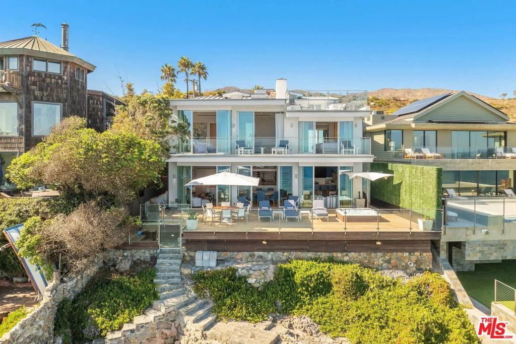 Photo of Listing #26635211