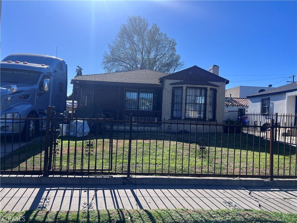 Photo of Listing #SR26006455