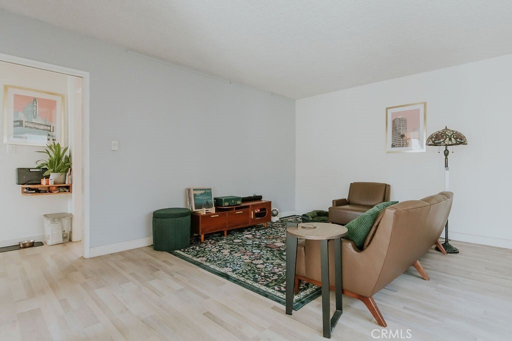 Photo of Listing #IG26002642