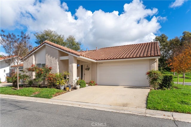 27735 Via Rodrigo, Mission Viejo