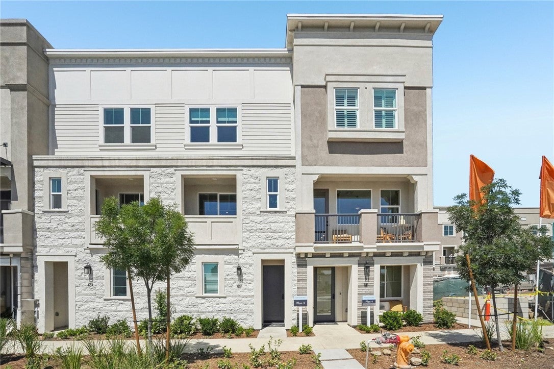 Photo of Listing #OC26007087