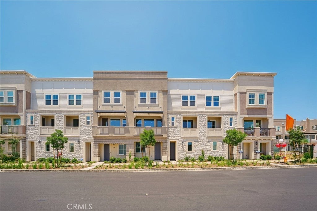 Photo of Listing #OC26007095