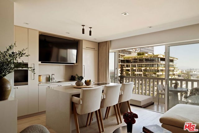 999 N Doheny Drive # 807, West Hollywood