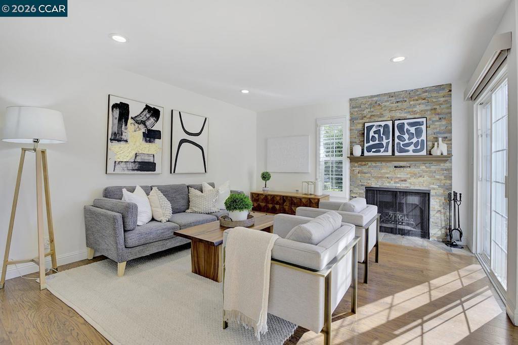 Photo of Listing #41120618