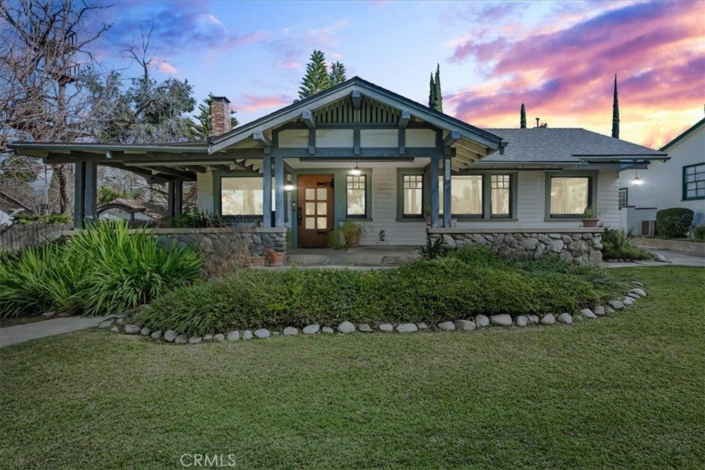 Photo of Listing #IV26004792