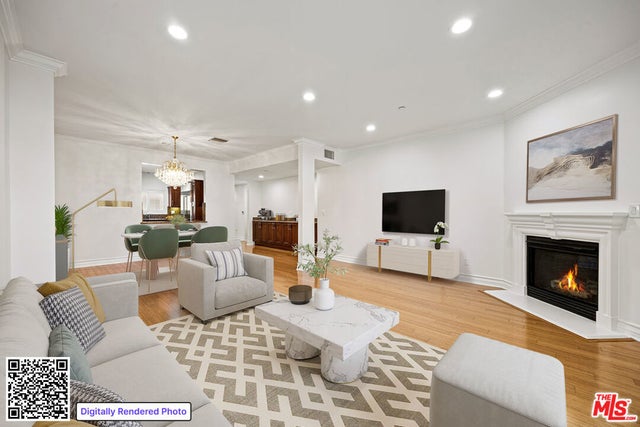 118 S Clark Drive # 302, West Hollywood