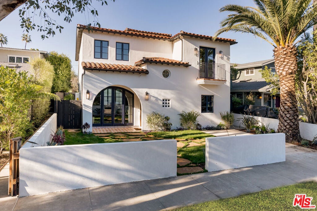 Photo of Listing #26636347