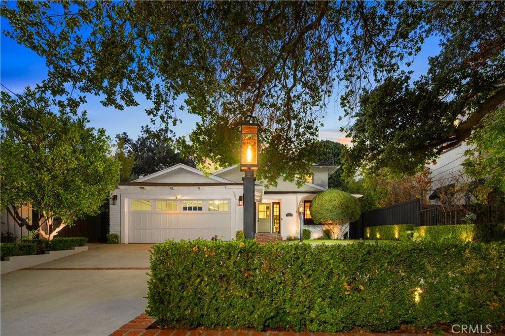 589 W Grandview Avenue, Sierra Madre