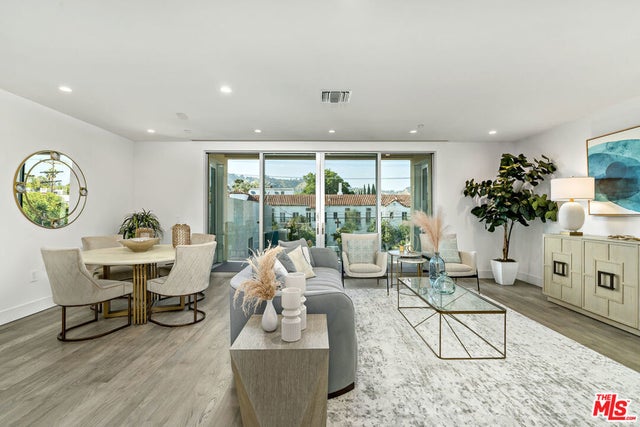 728 N Sweetzer Avenue # 208, West Hollywood