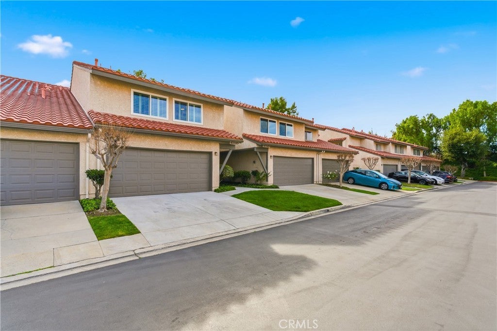 19237 Index 4, Porter Ranch