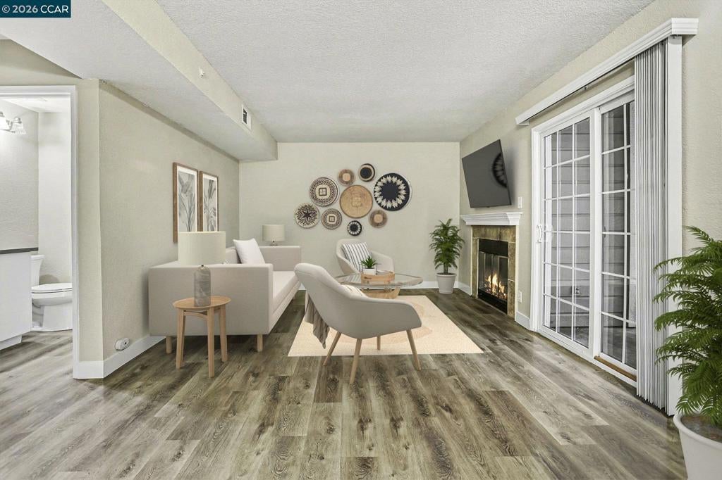 Photo of Listing #41120683