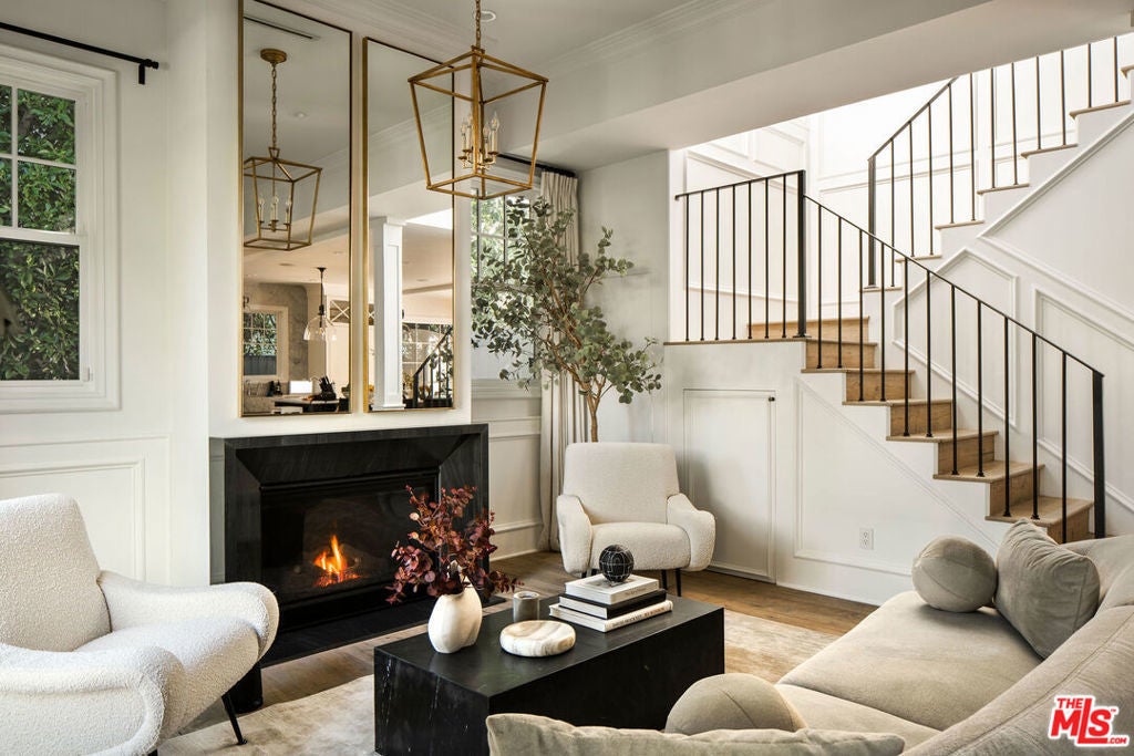 Photo of Listing #26636507