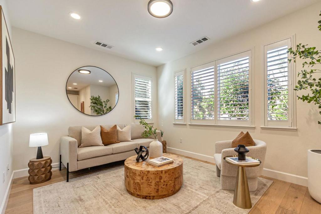 Photo of Listing #ML82030466