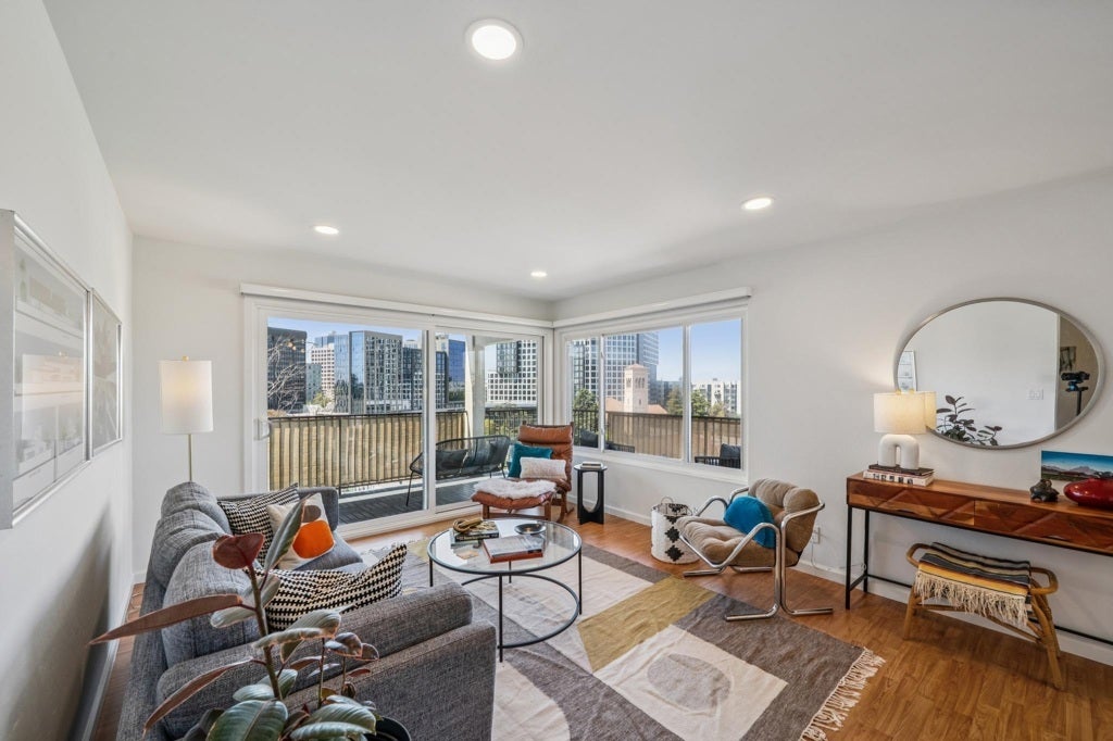 Photo of Listing #41120718