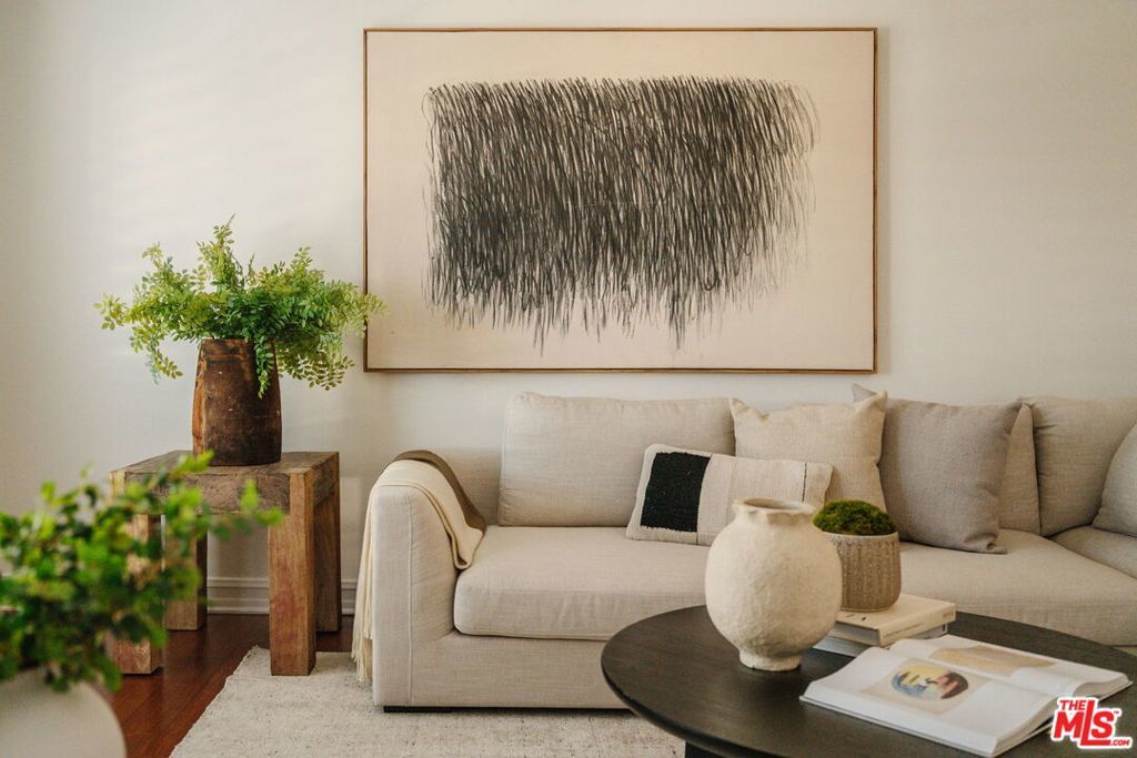 Photo of Listing #26634743