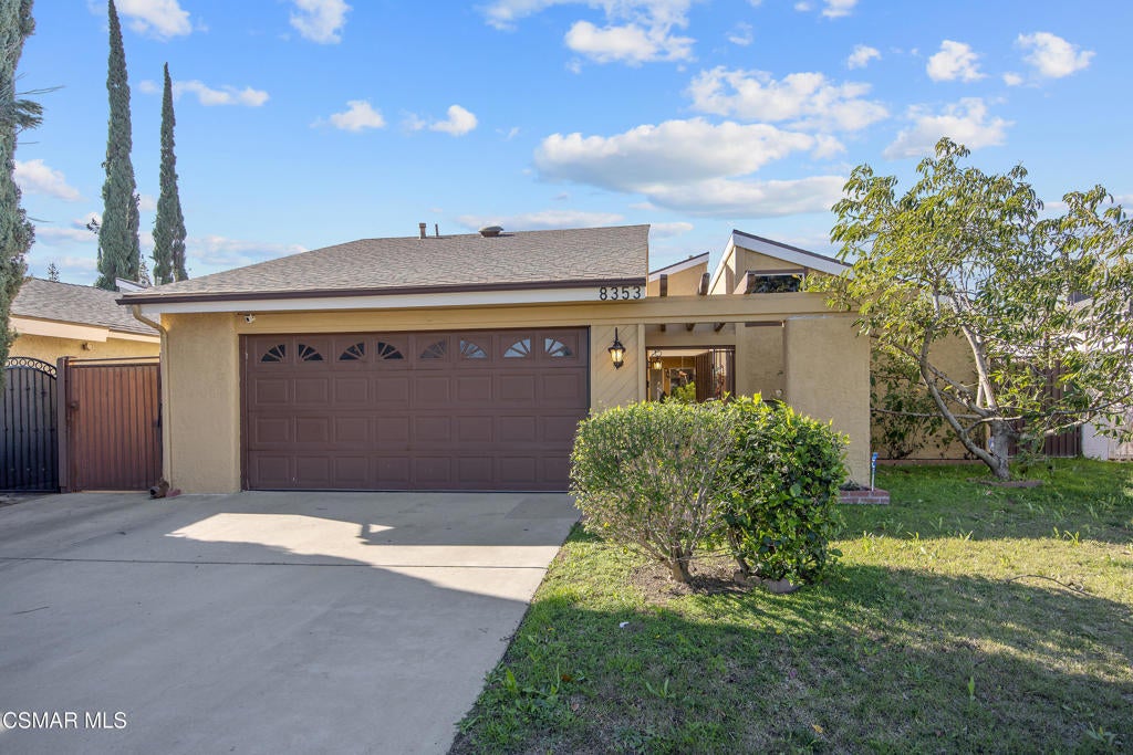 Photo of Listing #226000160