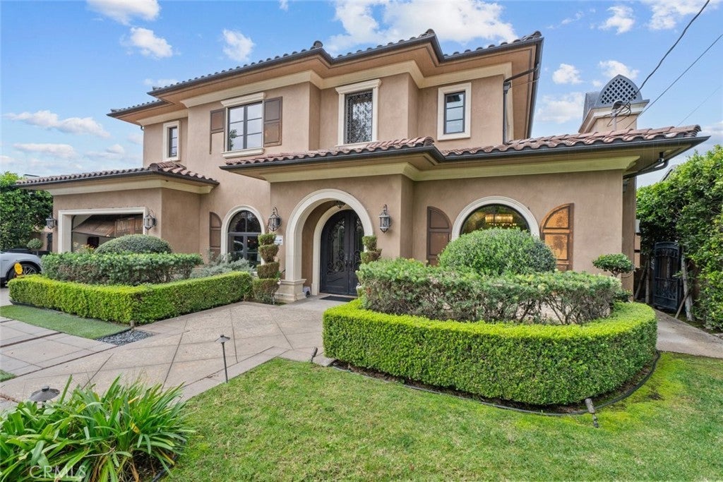 Photo of Listing #SR25282228