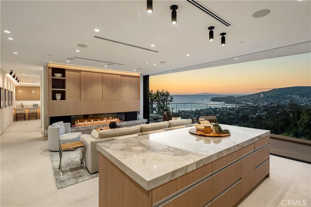 Photo of Listing #OC26007715