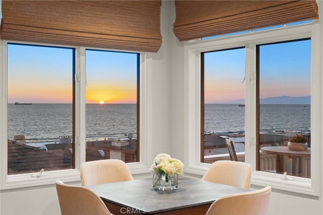 220 20th Street, Manhattan Beach.