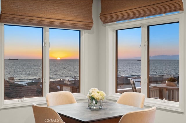 220 20th Street, Manhattan Beach.