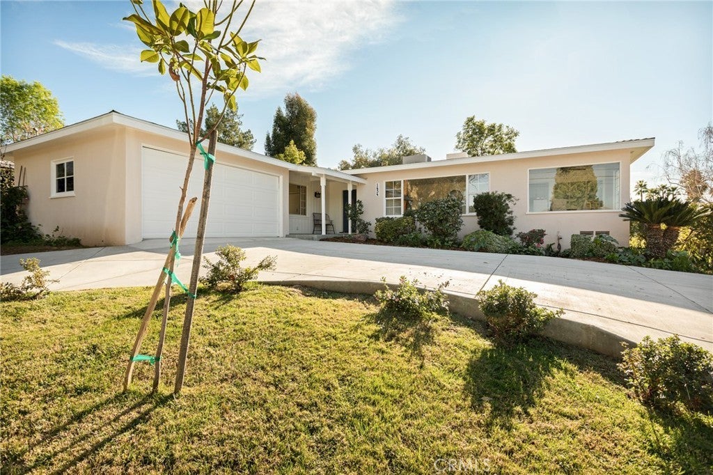 Photo of Listing #IG26008534