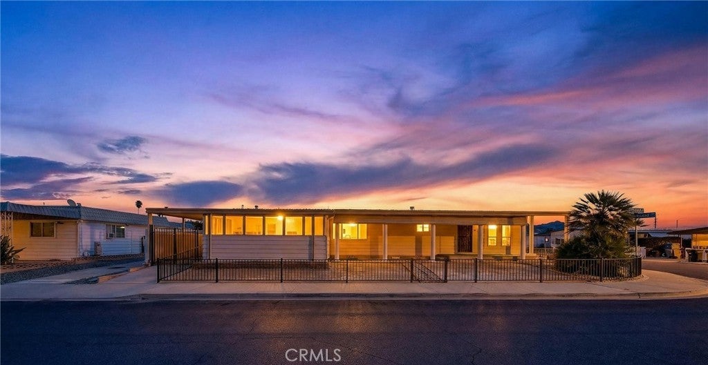 Photo of Listing #SW26008592