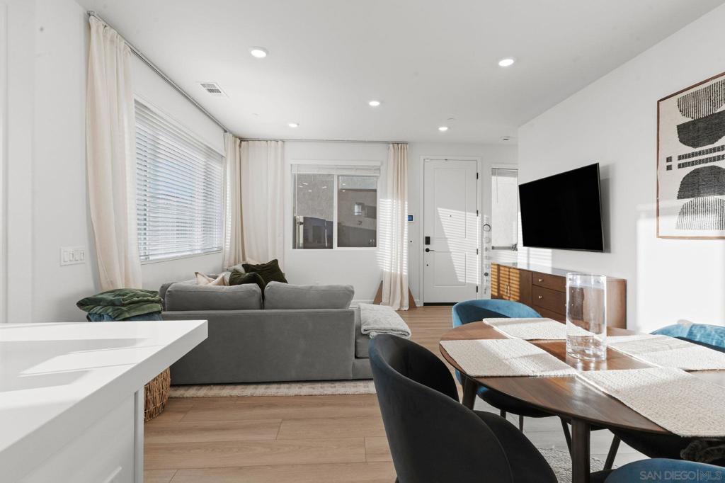 Photo of Listing #2600938SD