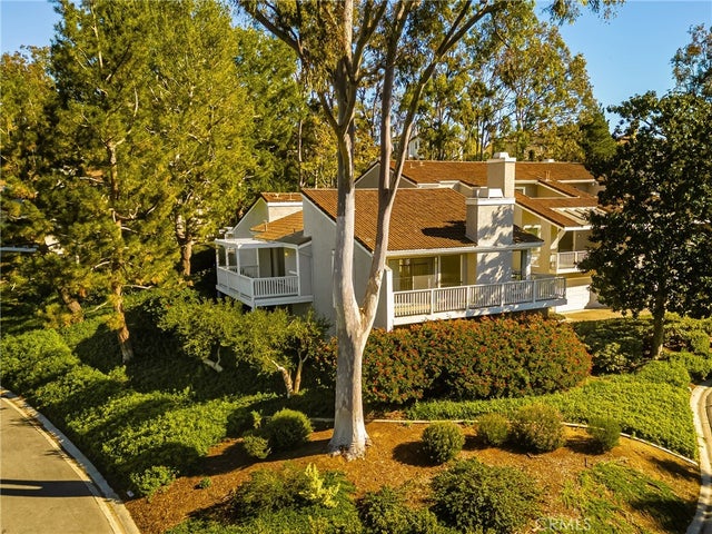 1 Falling Leaf, Irvine.