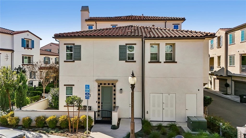 Photo of Listing #CV26008936