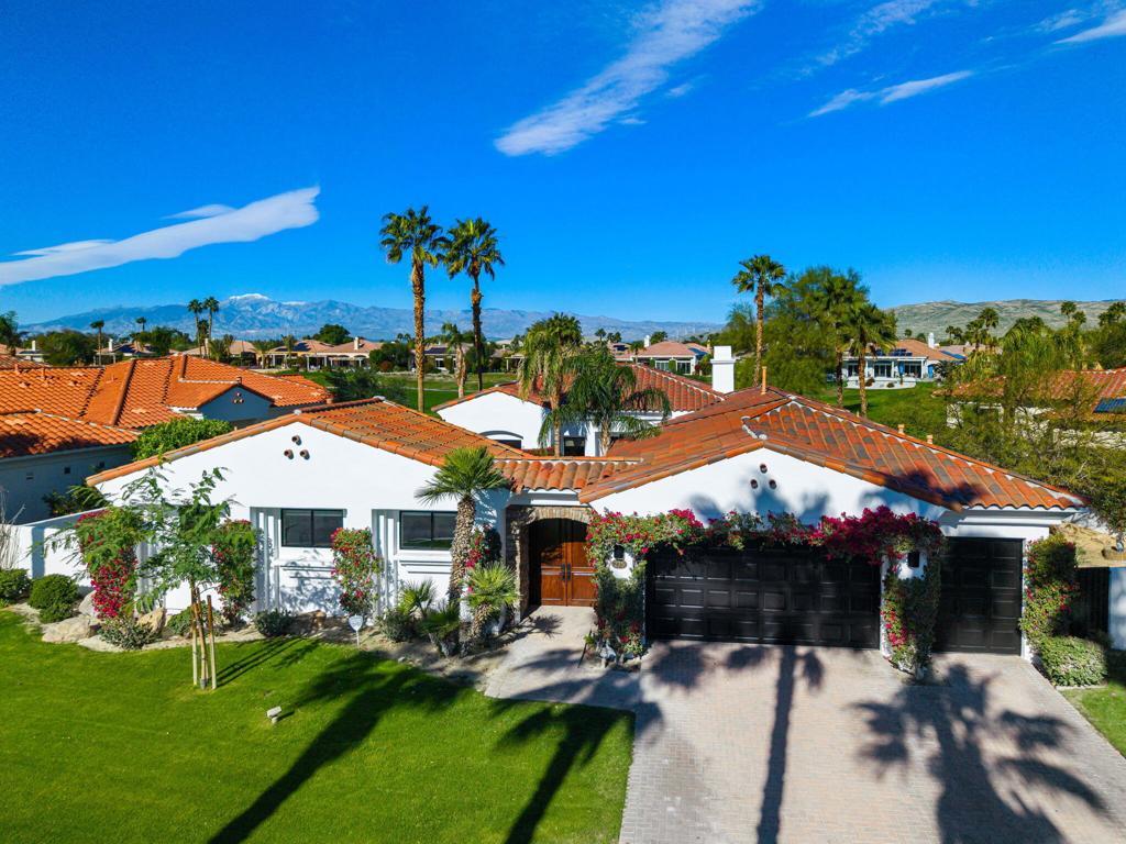 275 Loch Lomond Road, Rancho Mirage